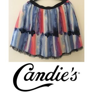 Candie’s Abstract Print Tulle Layered Skirt Size M